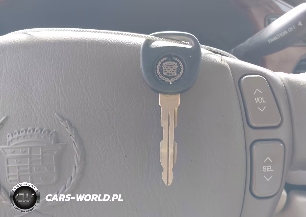 2000 Cadillac Deville Standard VIN:1G6KD54YXYU319343 - 11