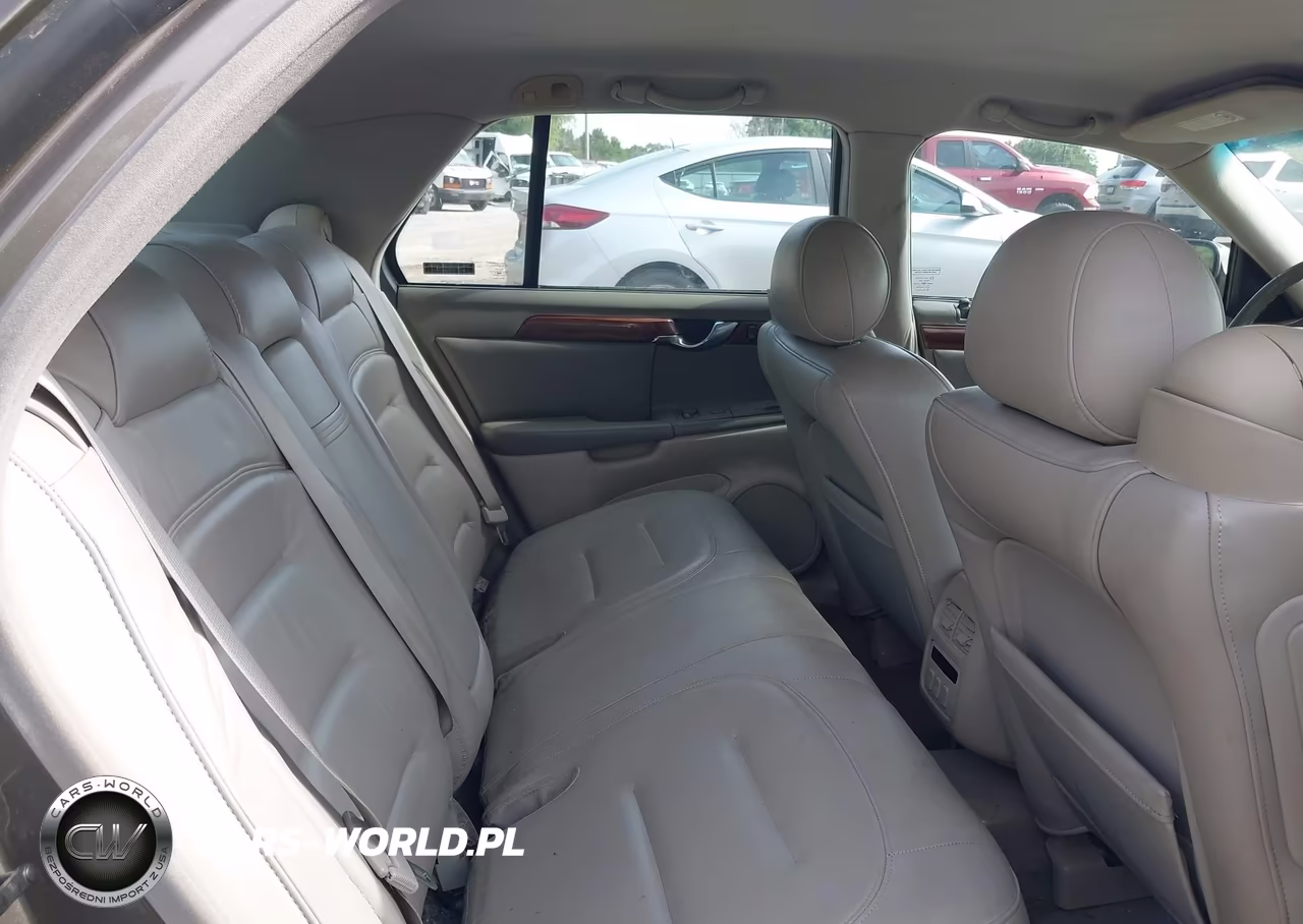 2000 Cadillac Deville Standard VIN:1G6KD54YXYU319343 - 8