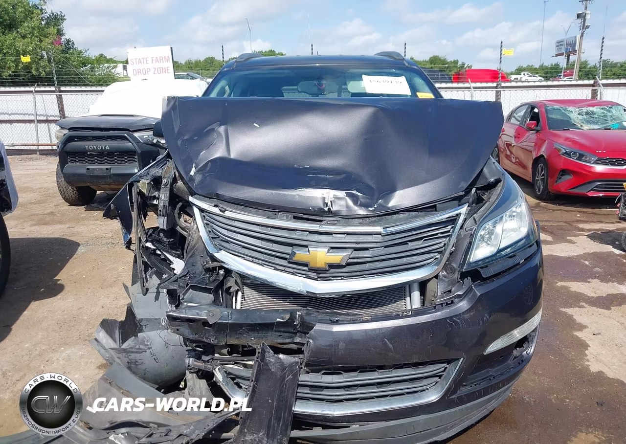 2014 Chevrolet Traverse Ls VIN:1GNKRFED3EJ327384 - 12