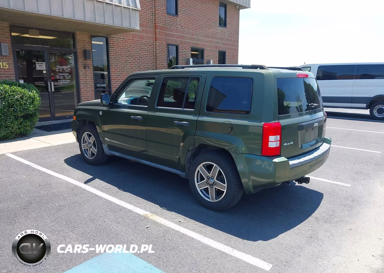 2009 Jeep Patriot Sport VIN:1J4FF28B19D250101 - 3