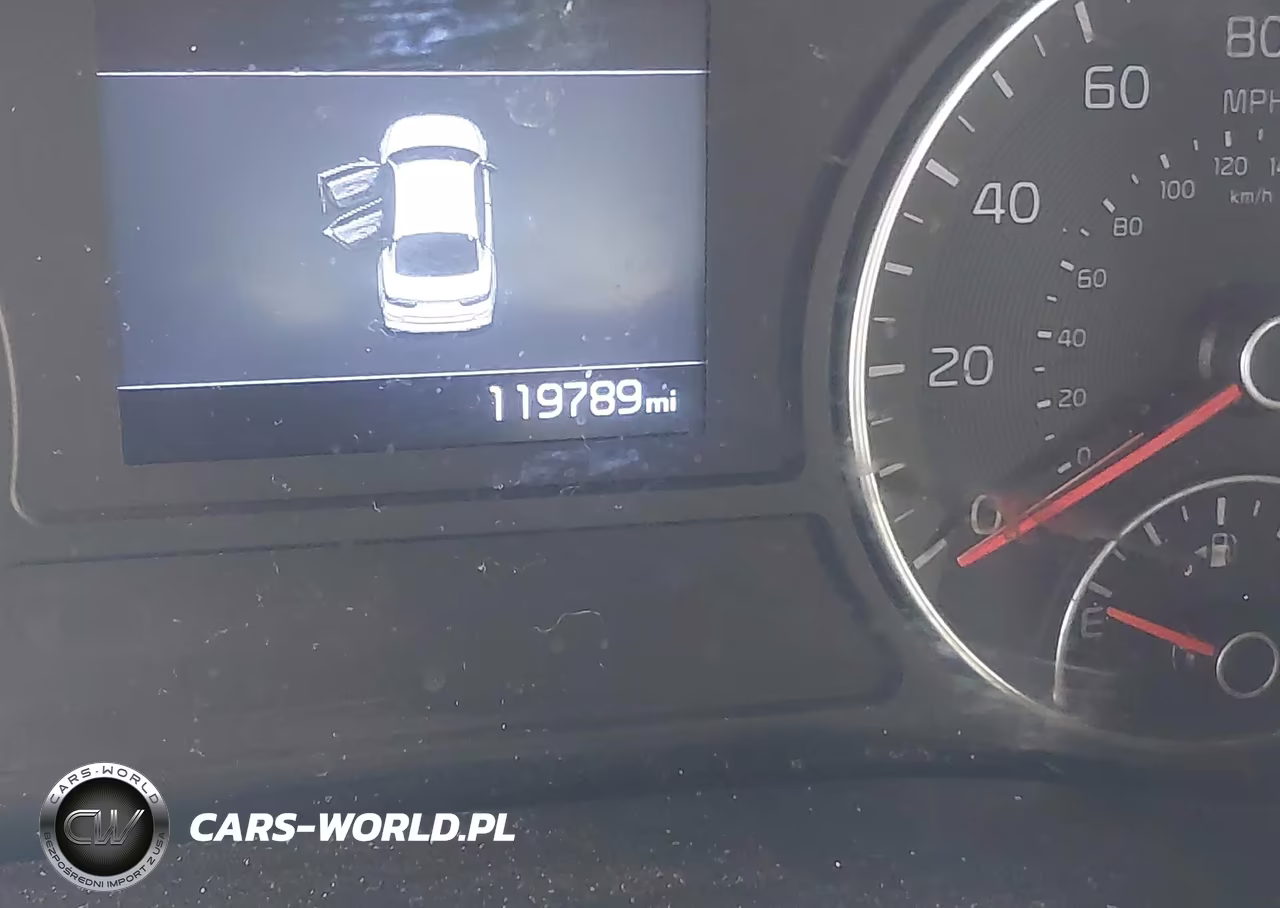 2019 Kia Optima Lx VIN:5XXGT4L30KG339068 - 16