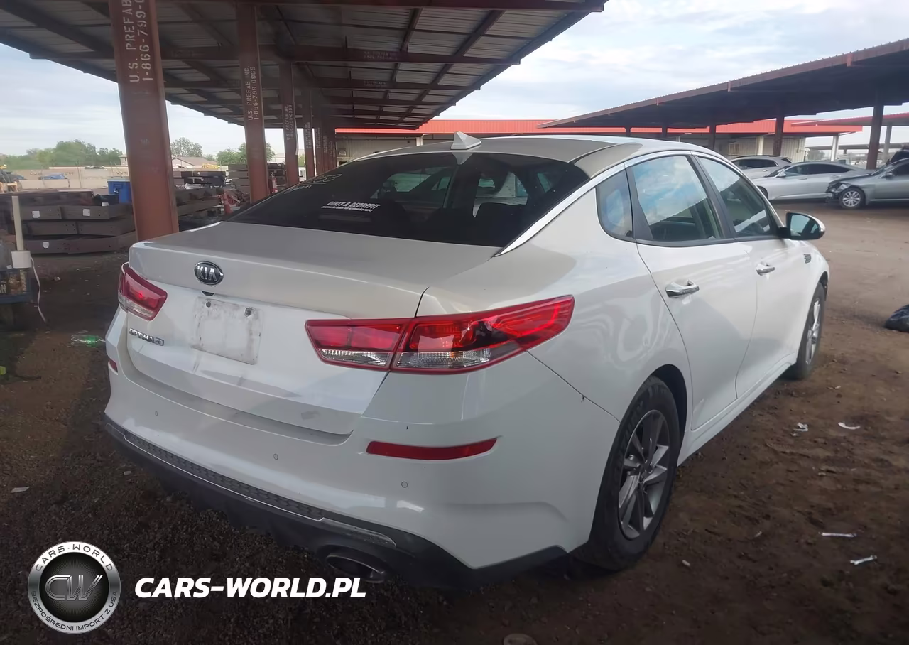 2019 Kia Optima Lx VIN:5XXGT4L30KG339068 - 4