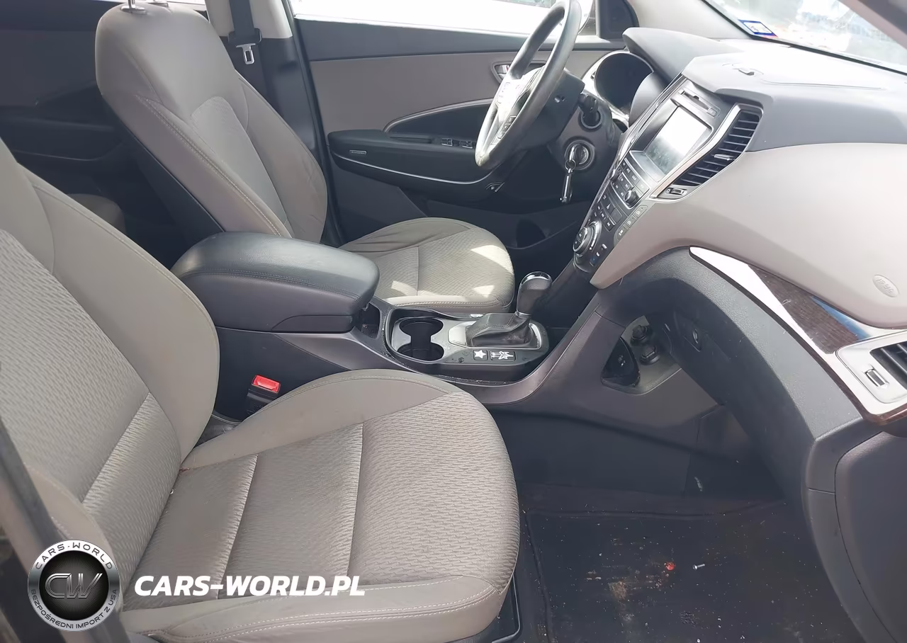 2017 Hyundai Santa Fe Se VIN:KM8SMDHF2HU239921 - 5