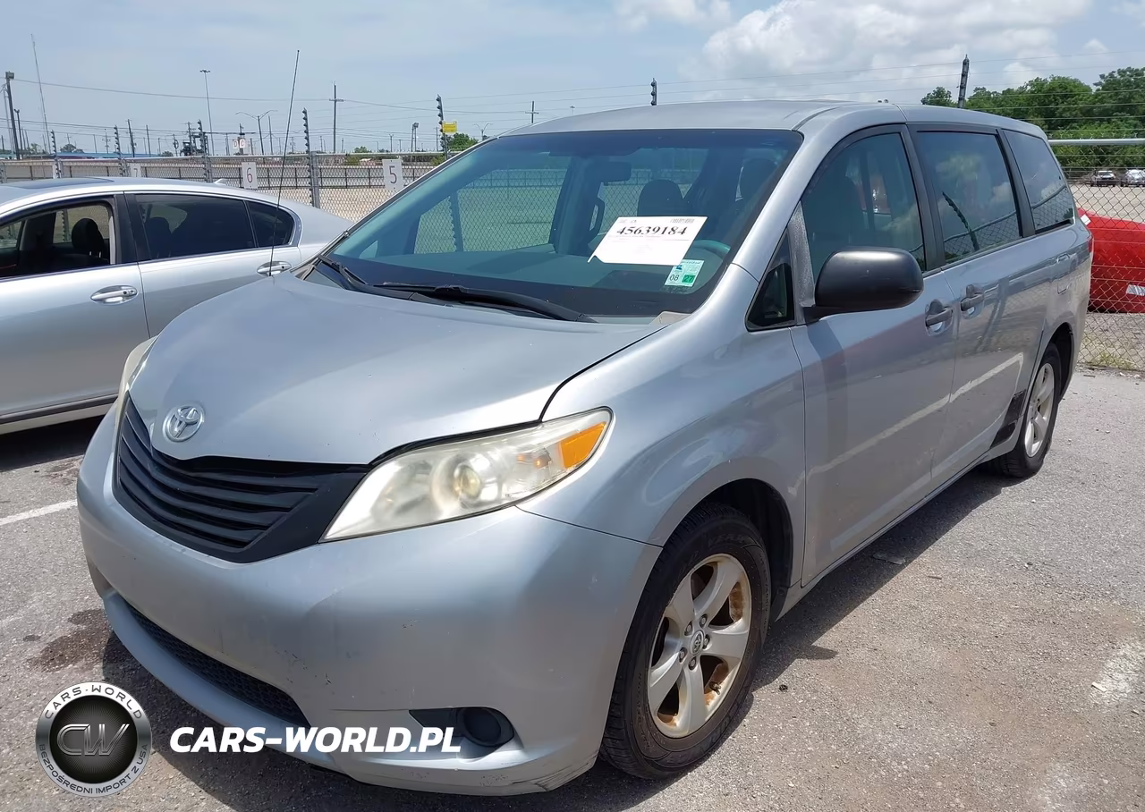 2011 Toyota Sienna VIN:5TDKA3DCXBS007971 - 2