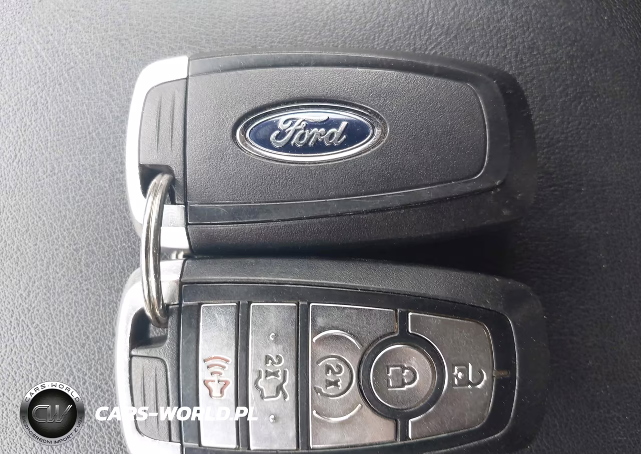 2017 Ford Edge Titanium VIN:2FMPK4K96HBB98486 - 11
