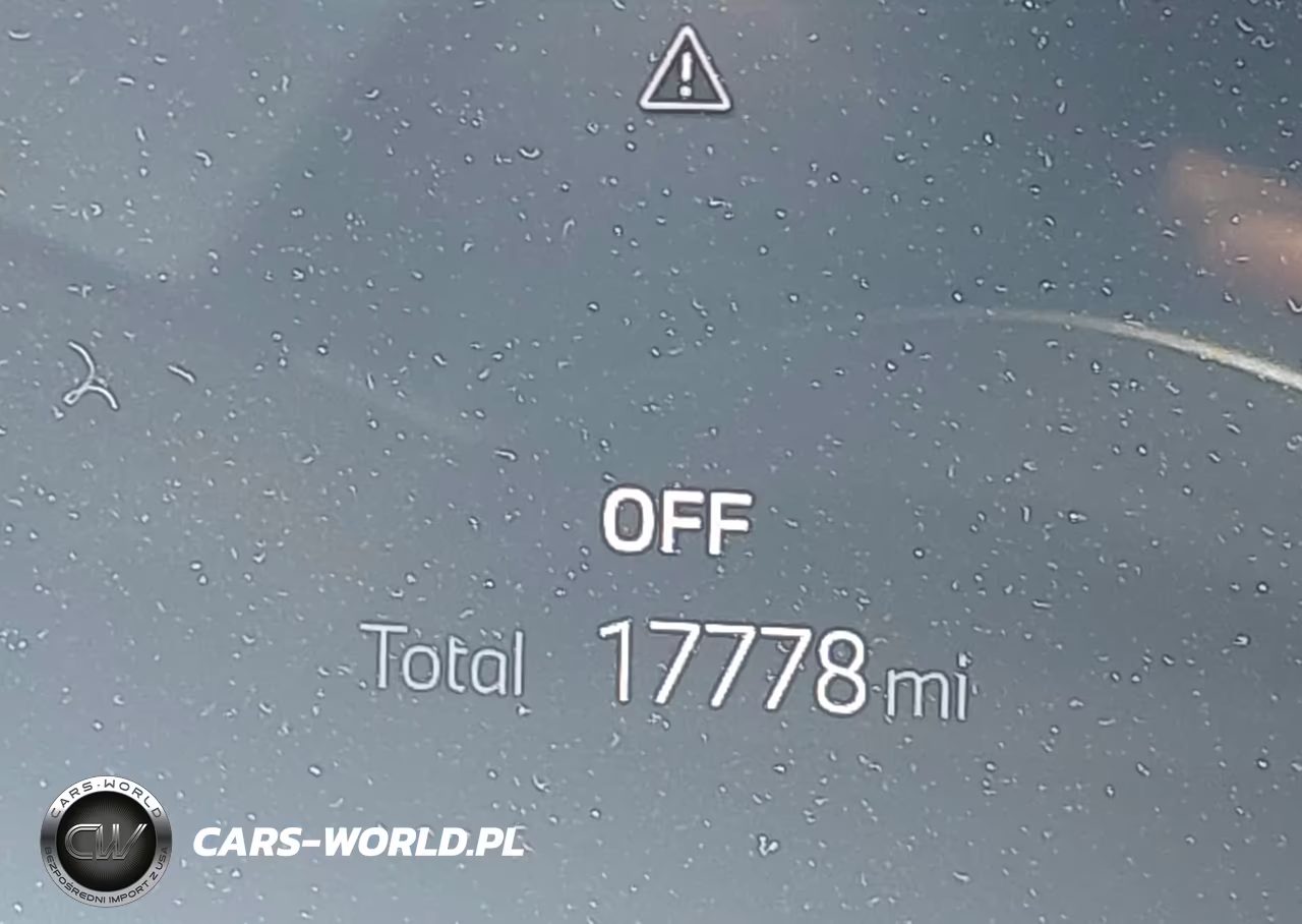 2025 BMW X2 xDrive28I VIN:WBX63GM08S5338761 - 15