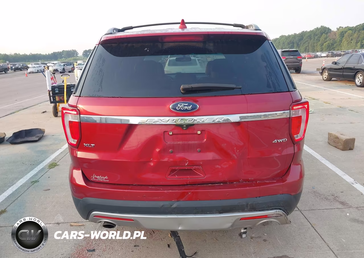2017 Ford Explorer Xlt VIN:1FM5K8D80HGD18262 - 16