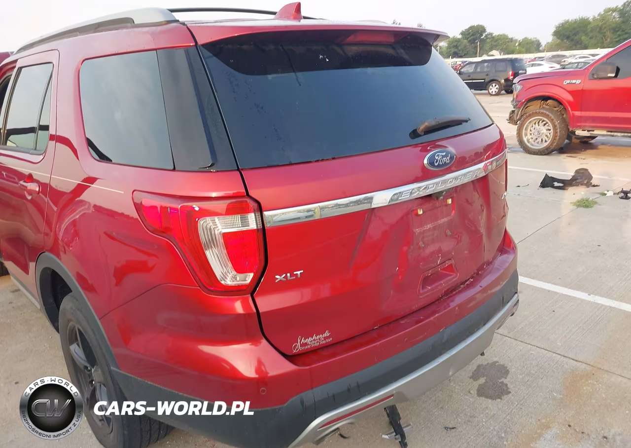 2017 Ford Explorer Xlt VIN:1FM5K8D80HGD18262 - 6