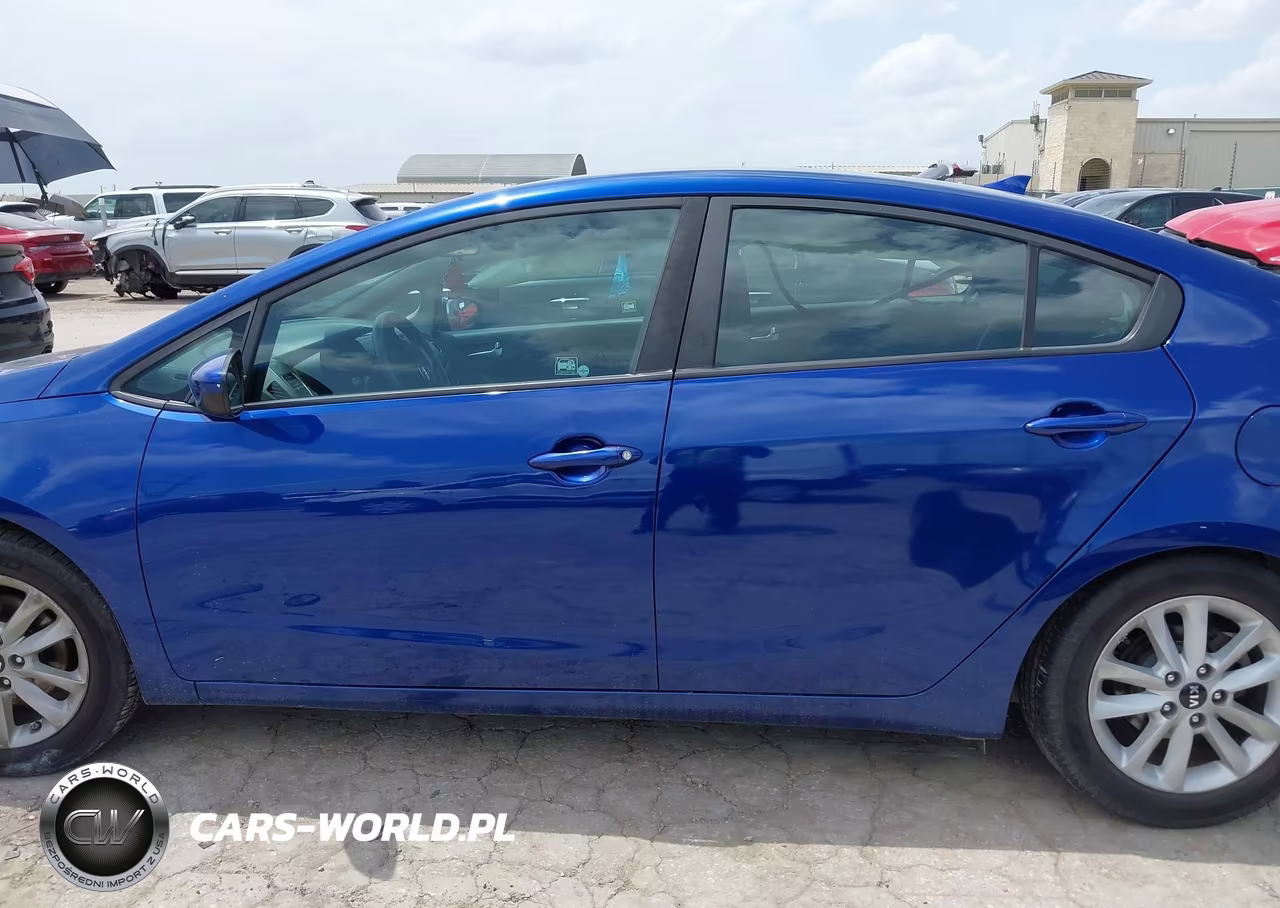 2017 Kia Forte Lx VIN:3KPFL4A7XHE015662 - 15