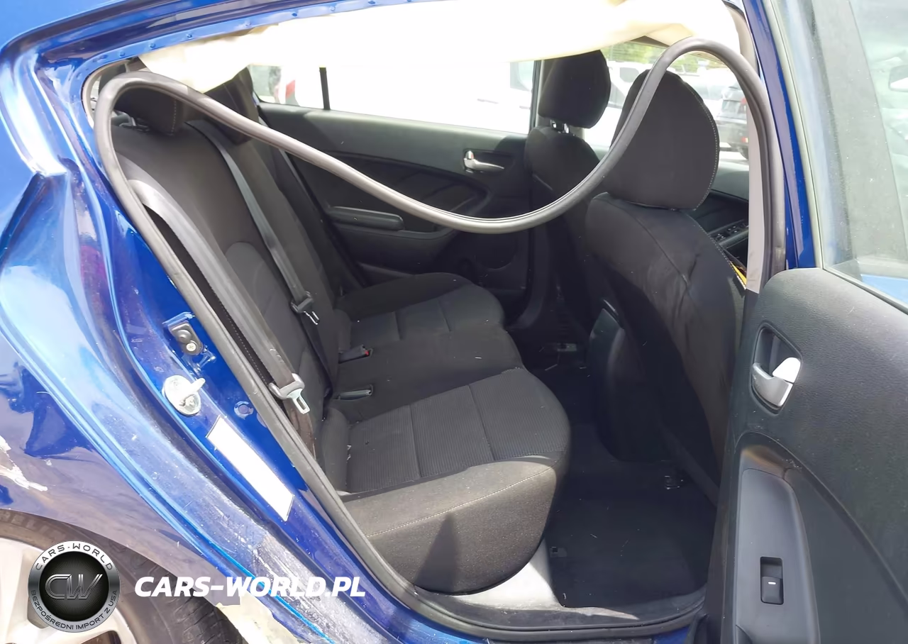 2017 Kia Forte Lx VIN:3KPFL4A7XHE015662 - 8
