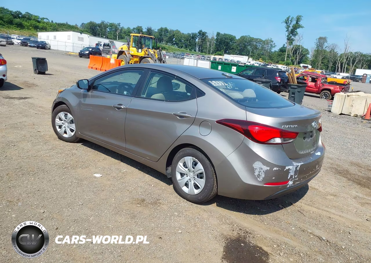 2016 Hyundai Elantra Se VIN:5NPDH4AE5GH715056 - 3