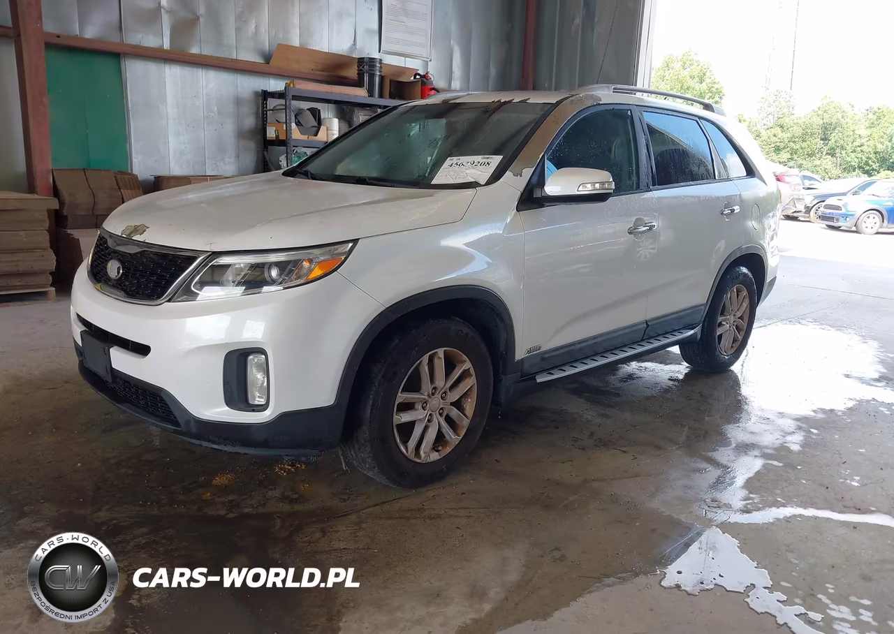 2015 Kia Sorento Lx VIN:5XYKTCA62FG559623 - 2