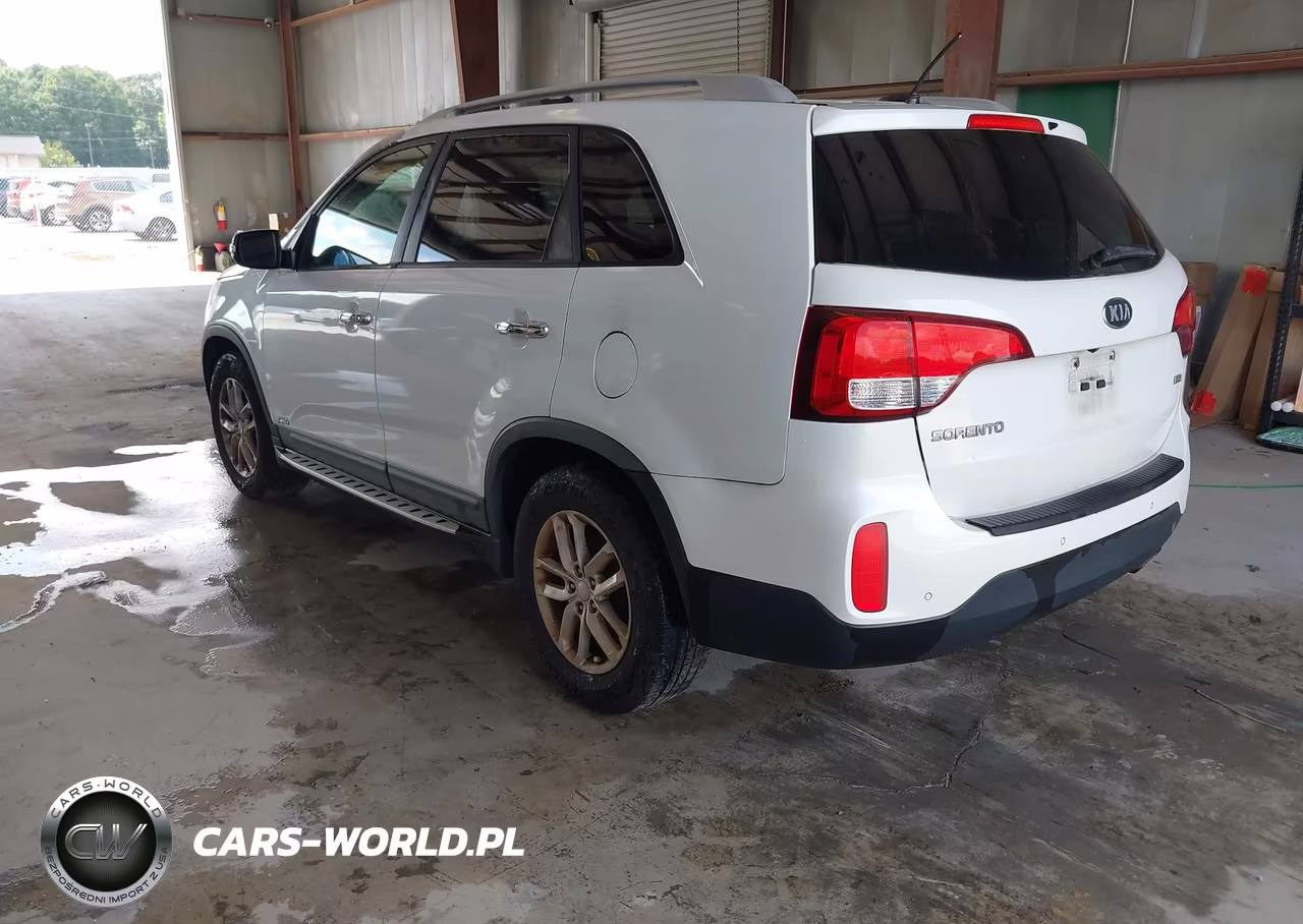 2015 Kia Sorento Lx VIN:5XYKTCA62FG559623 - 3