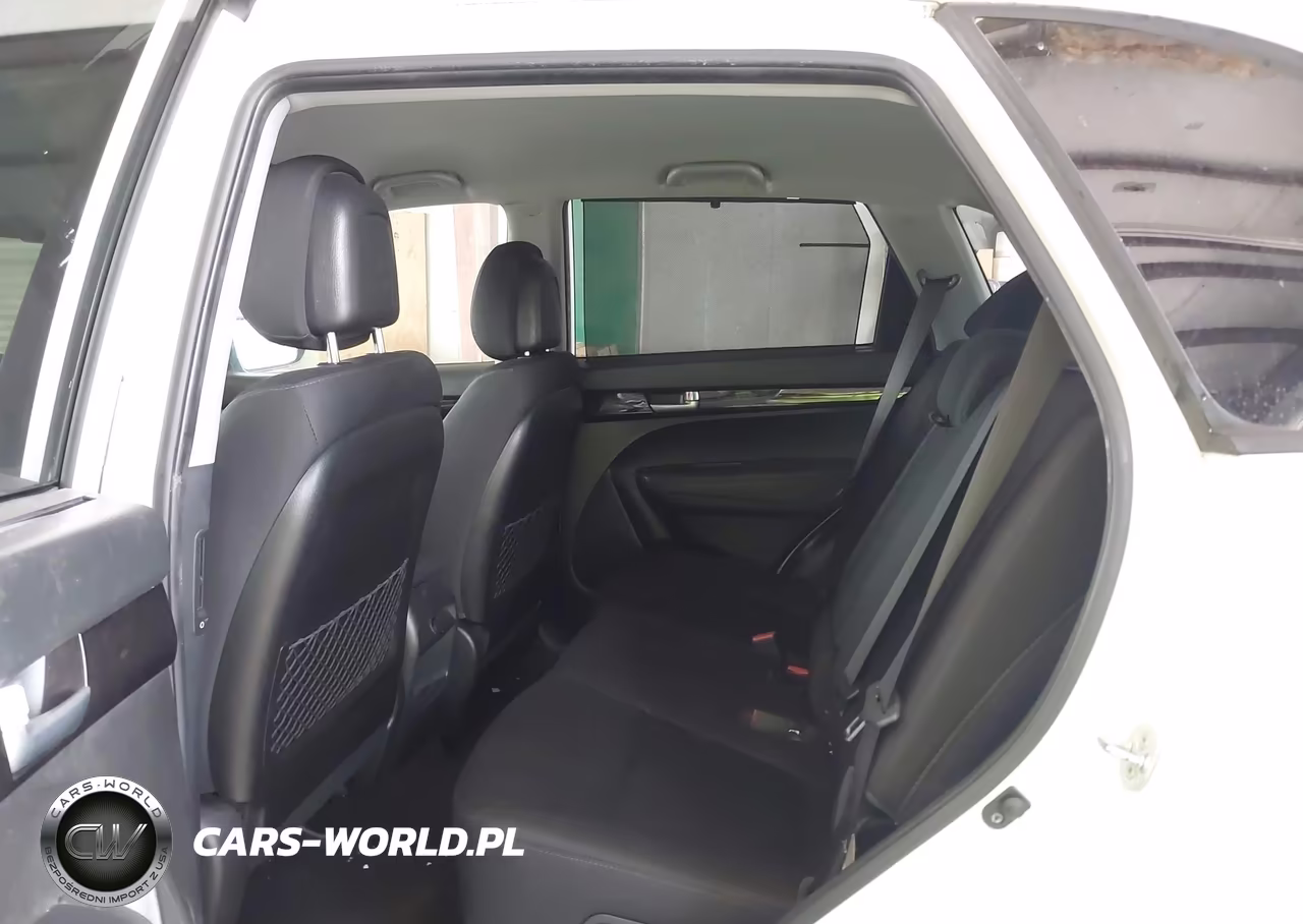 2015 Kia Sorento Lx VIN:5XYKTCA62FG559623 - 8