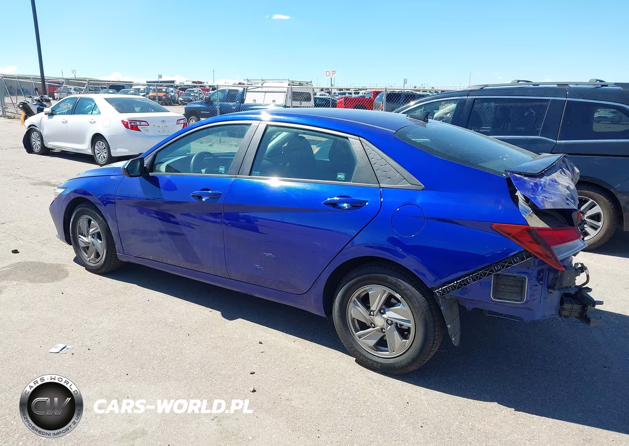 2024 Hyundai Elantra Se VIN:KMHLL4DG4RU702682 - 3