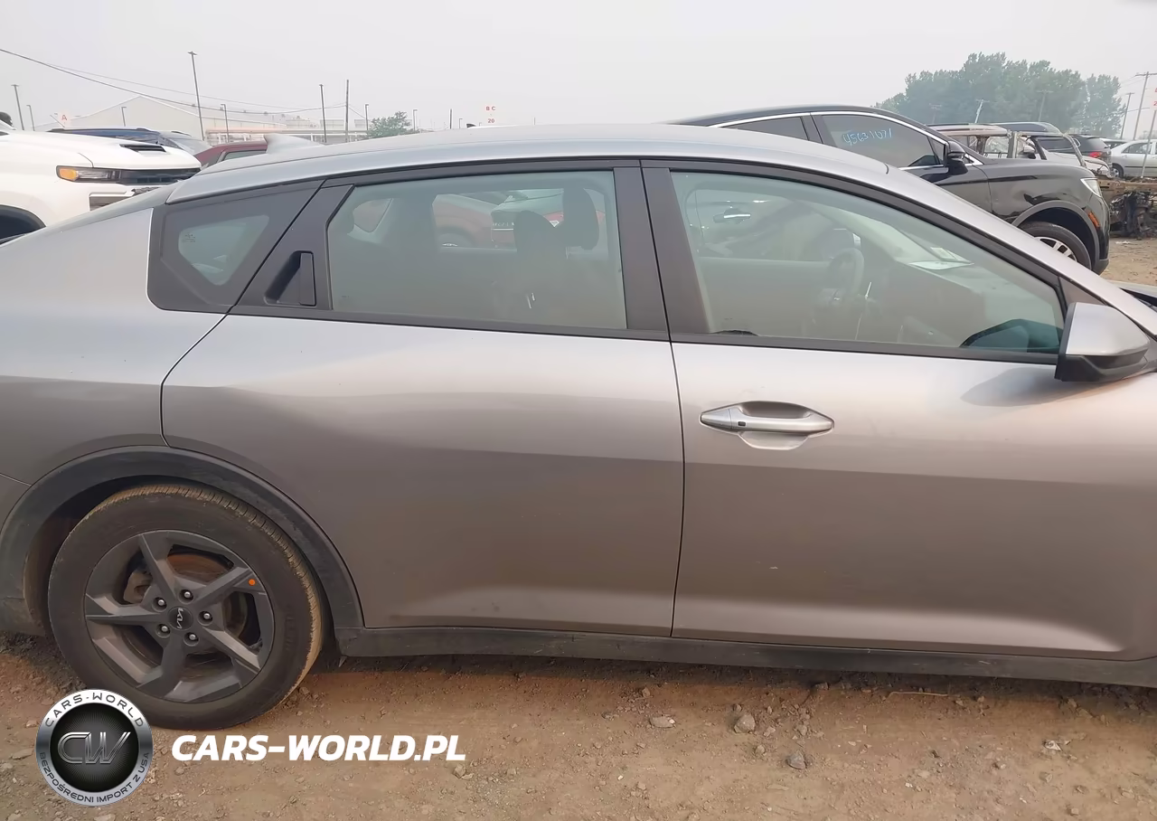 2026 Kia K4 Lxs VIN:3KPFT4DE7TE253939 - 13