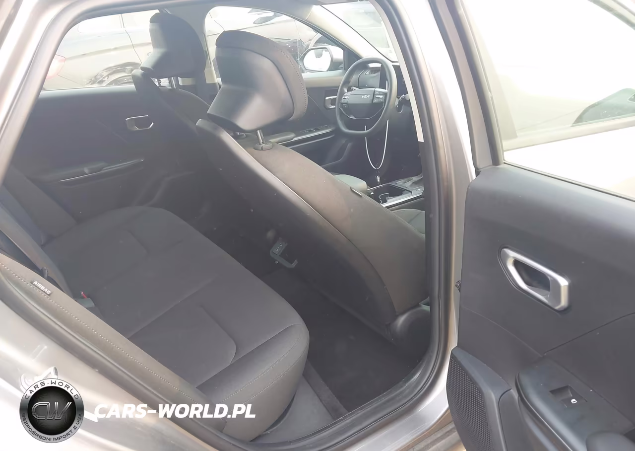 2026 Kia K4 Lxs VIN:3KPFT4DE7TE253939 - 8