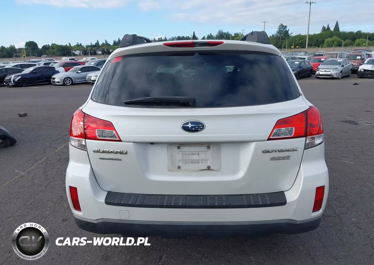 2014 Subaru Outback 2.5I Premium VIN:4S4BRBDCXE3239815 - 17