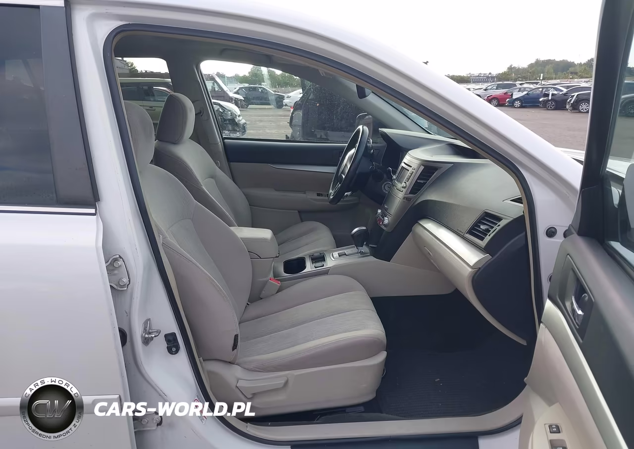 2014 Subaru Outback 2.5I Premium VIN:4S4BRBDCXE3239815 - 5