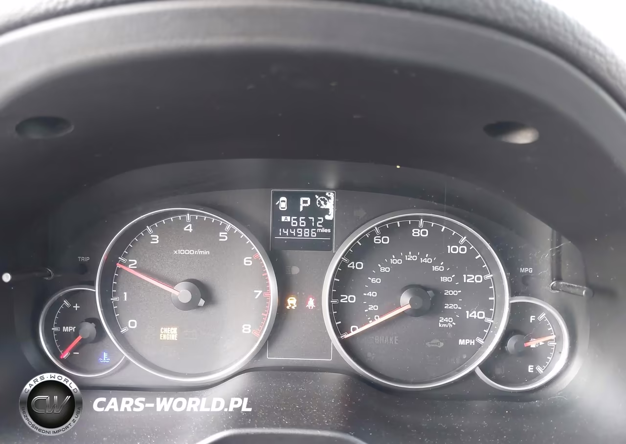 2014 Subaru Outback 2.5I Premium VIN:4S4BRBDCXE3239815 - 7