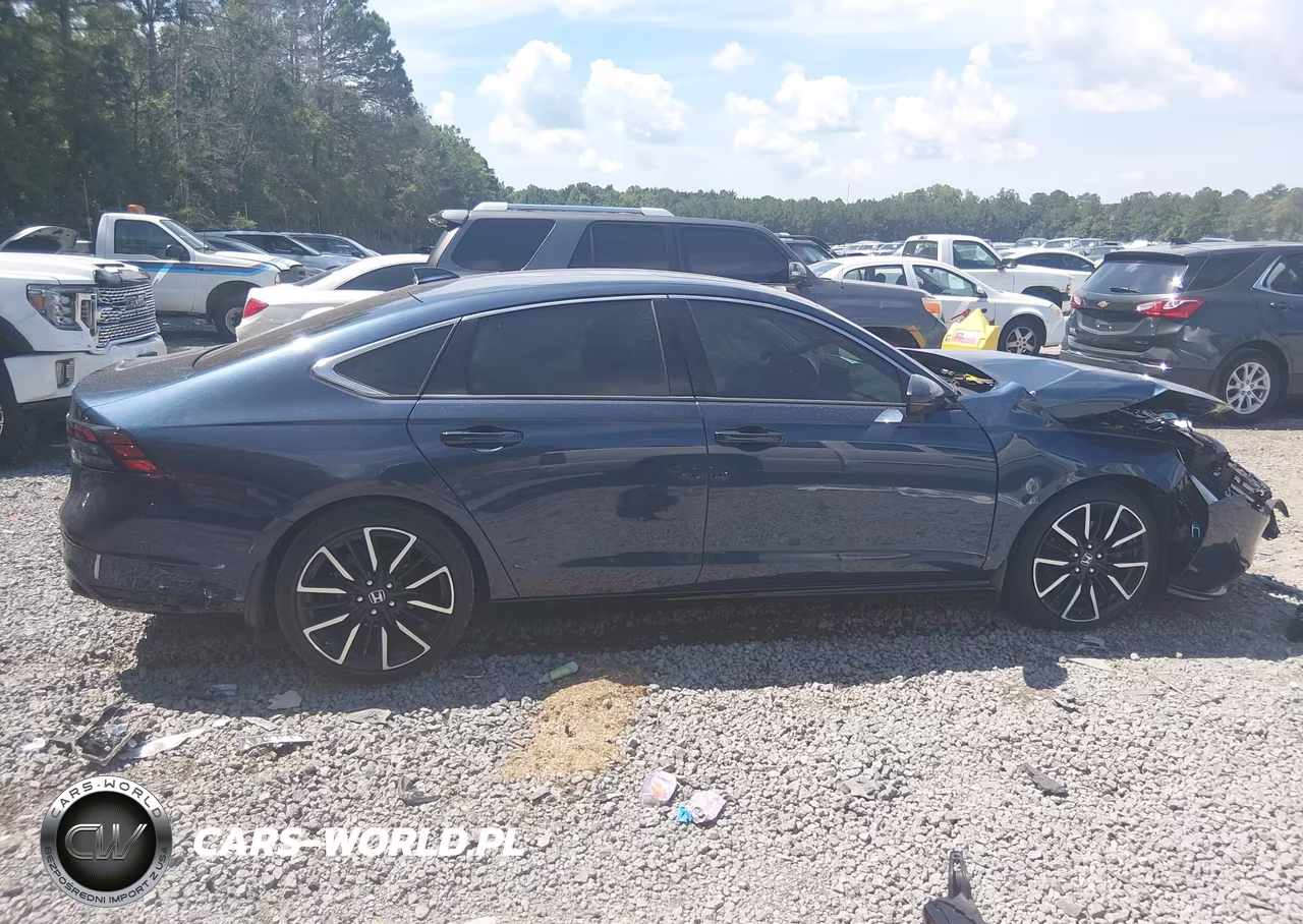 2024 Honda Accord Hybrid Touring VIN:1HGCY2F85RA078586 - 14