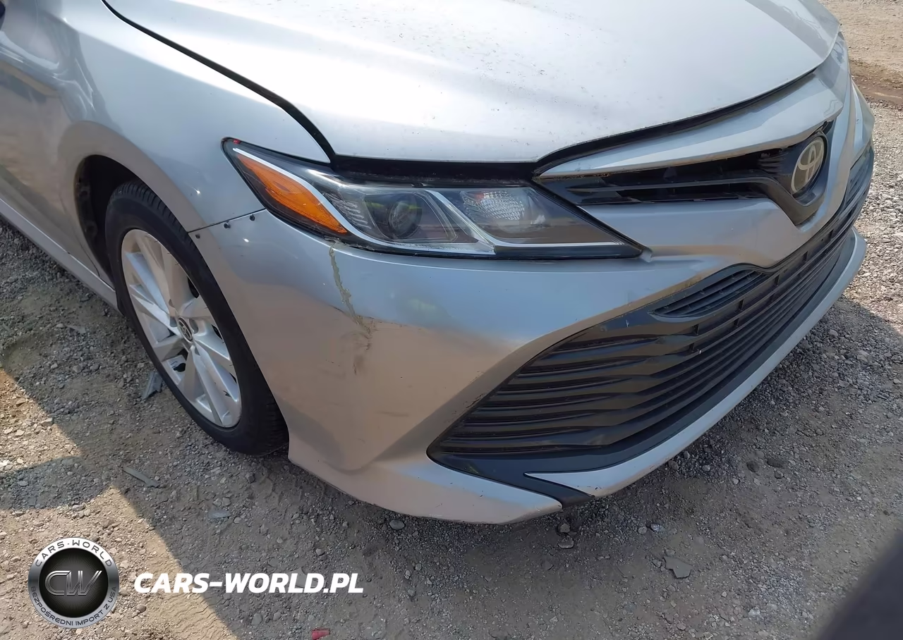 2019 Toyota Camry Le VIN:4T1B11HK9KU238809 - 6