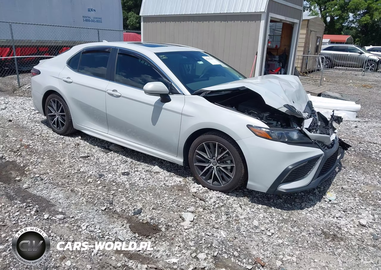 2023 Toyota Camry Se Hybrid – zdjęcie 1 z 16