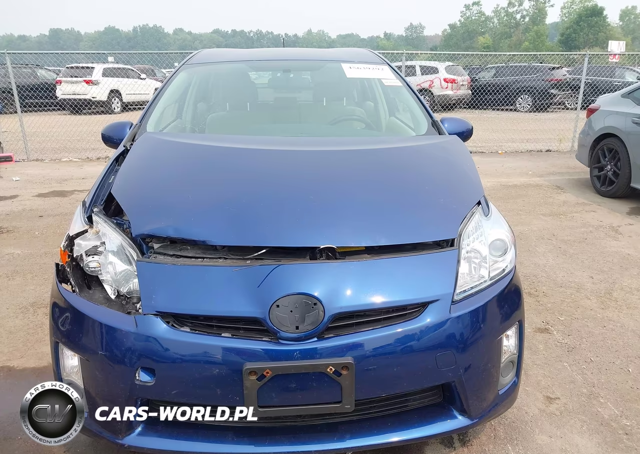2011 Toyota Prius VIN:JTDKN3DUXB0303637 - 12