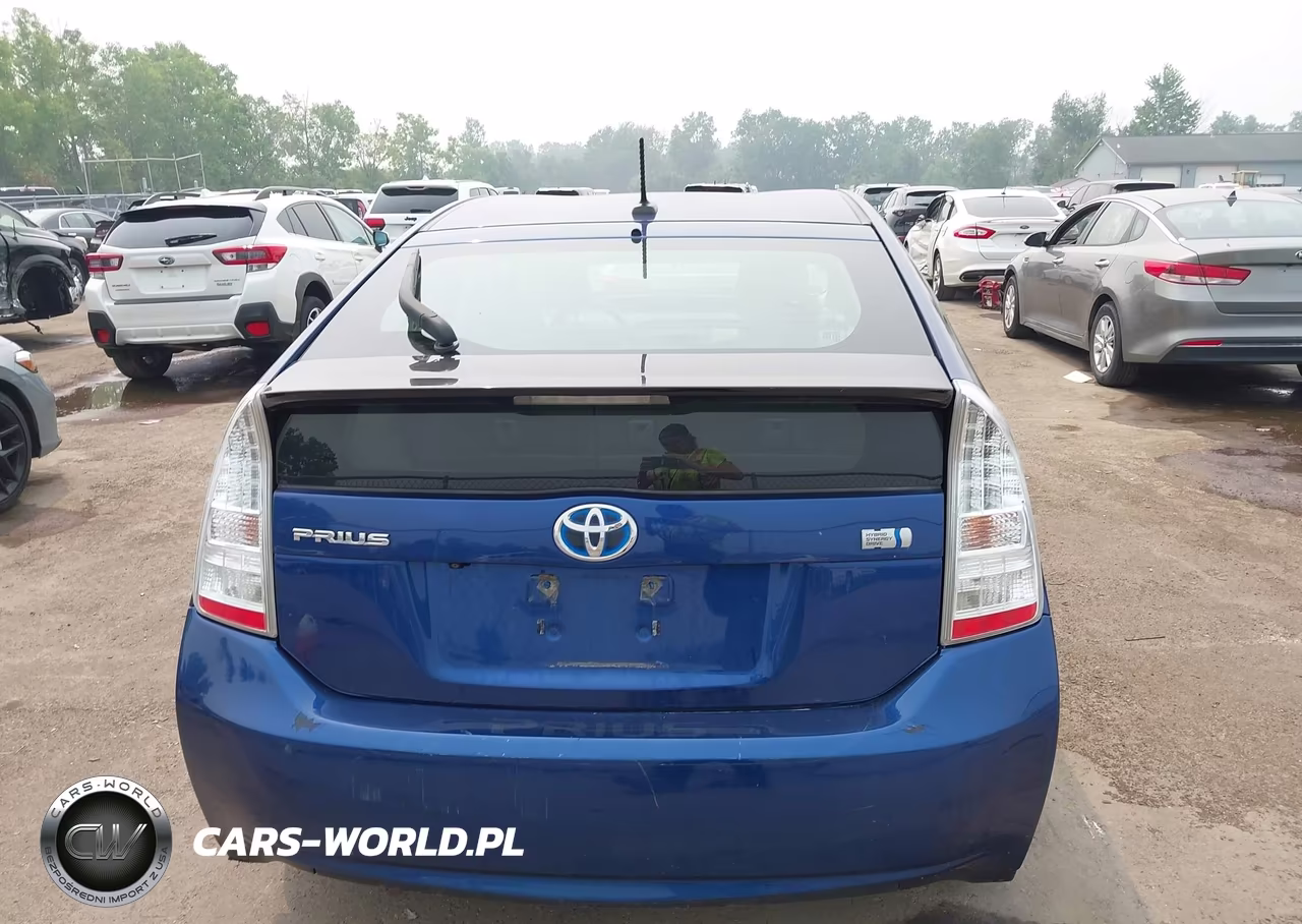 2011 Toyota Prius VIN:JTDKN3DUXB0303637 - 16