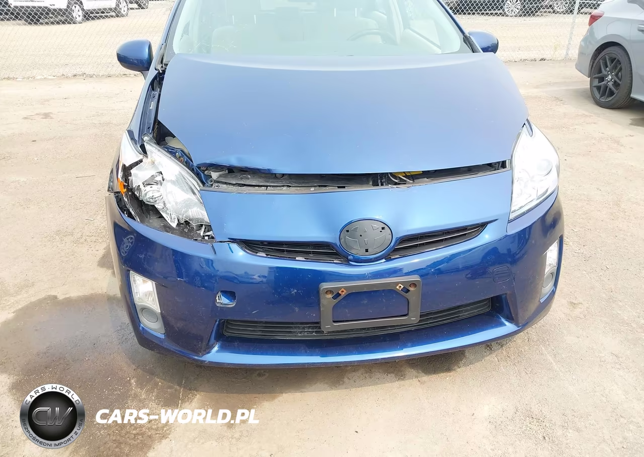 2011 Toyota Prius VIN:JTDKN3DUXB0303637 - 6