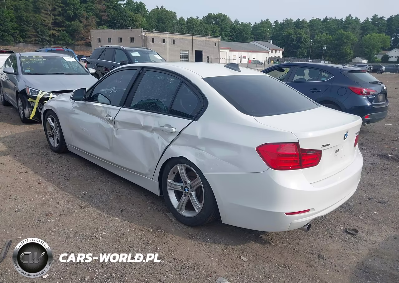 2014 BMW 320I xDrive VIN:WBA3C3C55EP661015 - 3