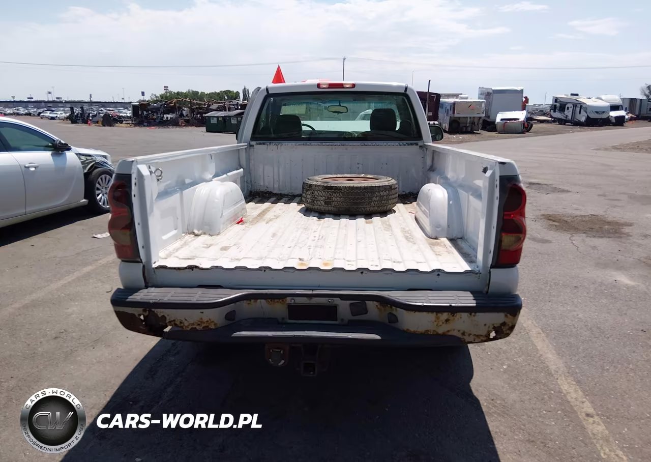 2005 Chevrolet Silverado 1500 Work Truck VIN:1GCEC14T55Z281612 - 15