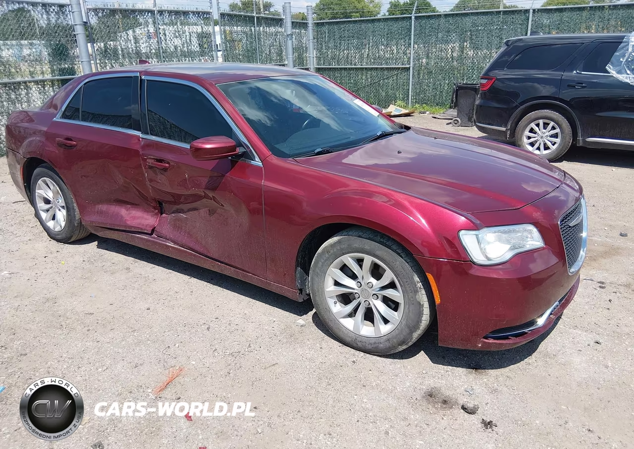 2016 Chrysler 300 Limited