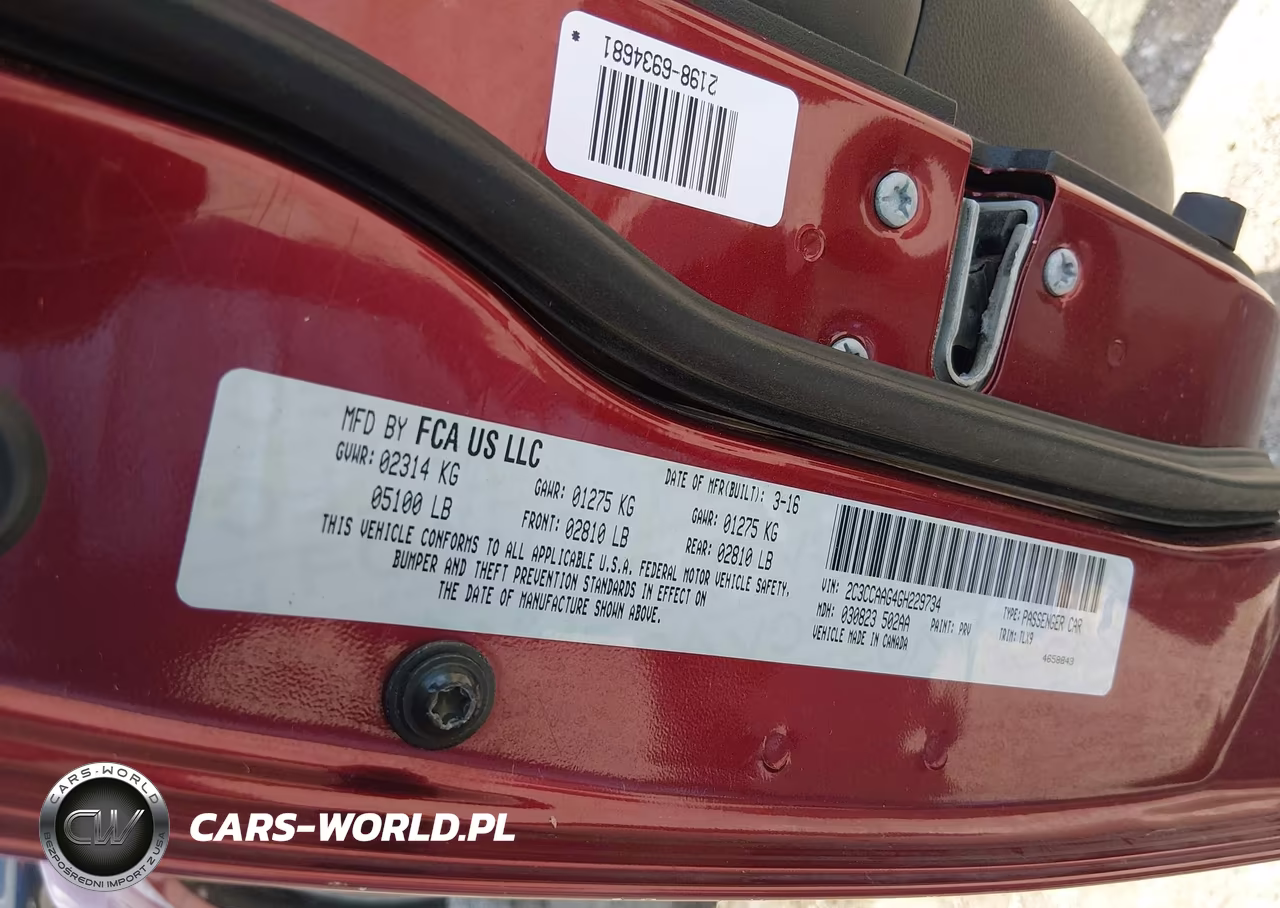 2016 Chrysler 300 Limited VIN:2C3CCAAG4GH229734 - 9