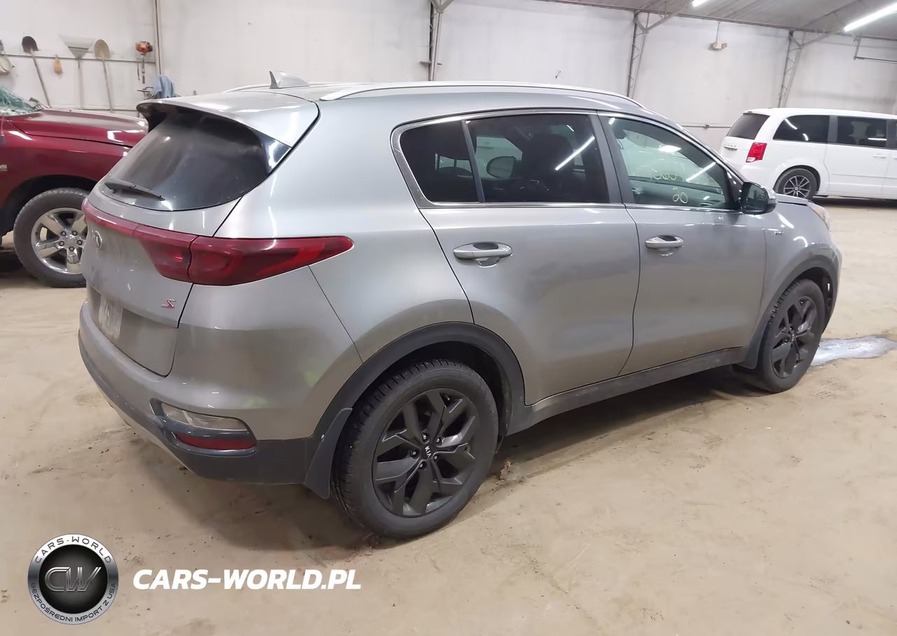 2020 Kia Sportage S VIN:KNDP6CAC4L7665714 - 4