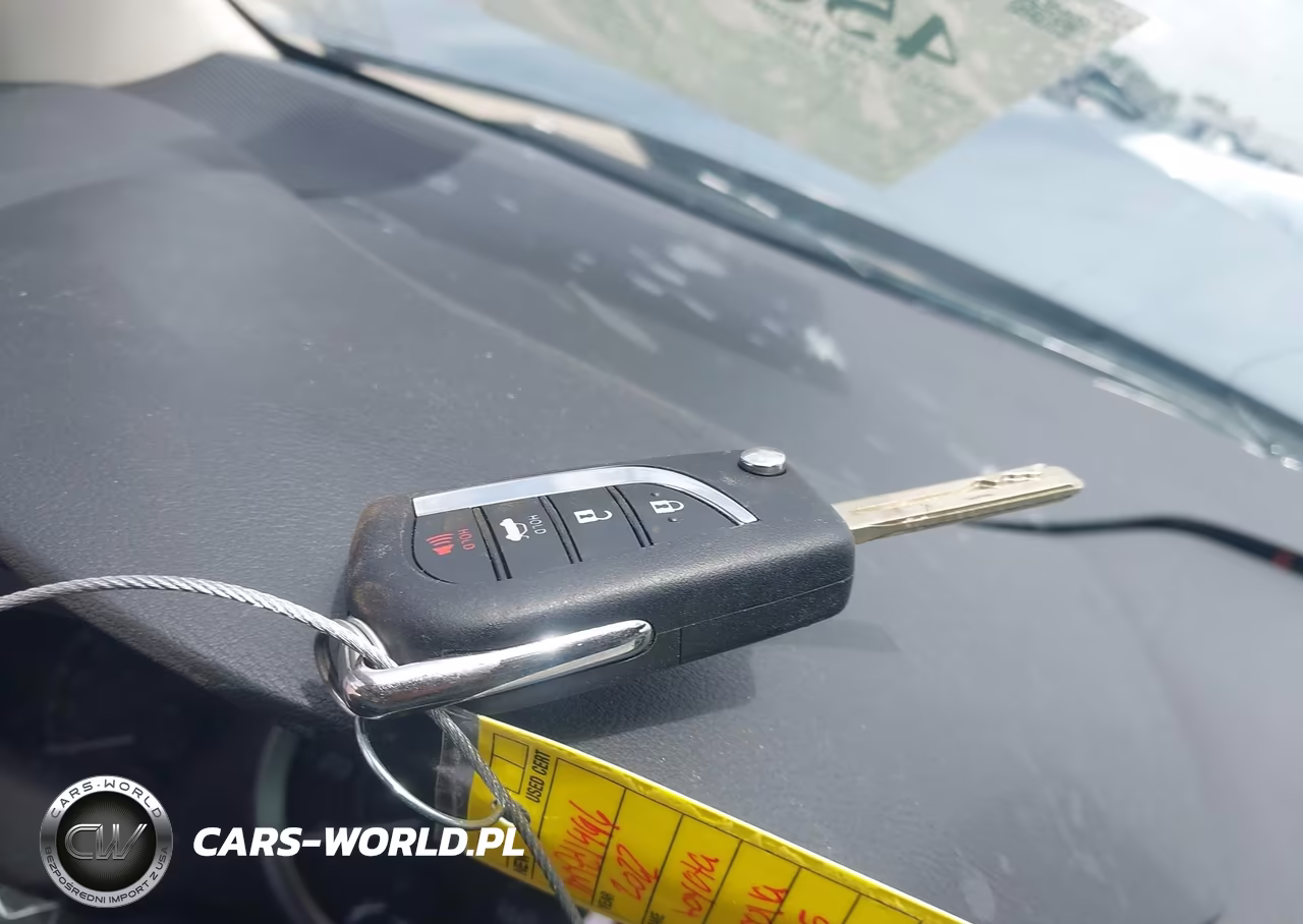 2022 Toyota Corolla Le VIN:5YFEPMAE7NP305818 - 11