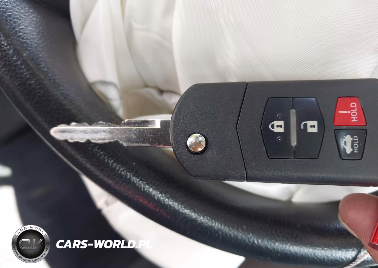 2012 Mazda Mazda3 I Sport VIN:JM1BL1UG7C1590497 - 11