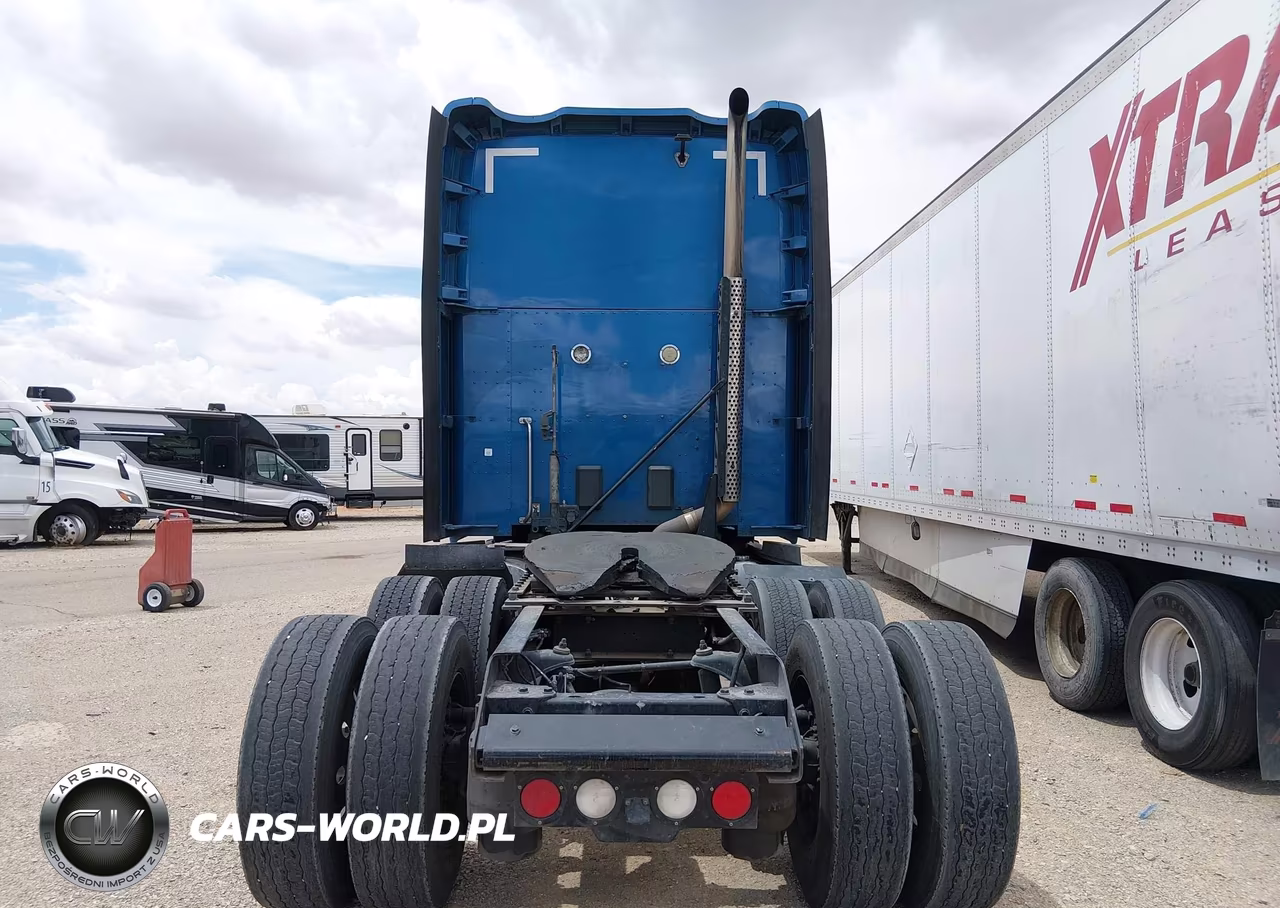 2019 Kenworth T680 VIN:1XKYDP9X7KJ249736 - 15