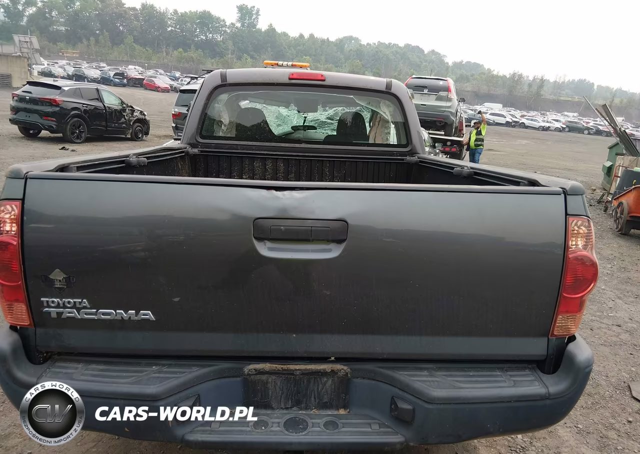 2015 Toyota Tacoma VIN:5TFUX4EN1FX039446 - 16