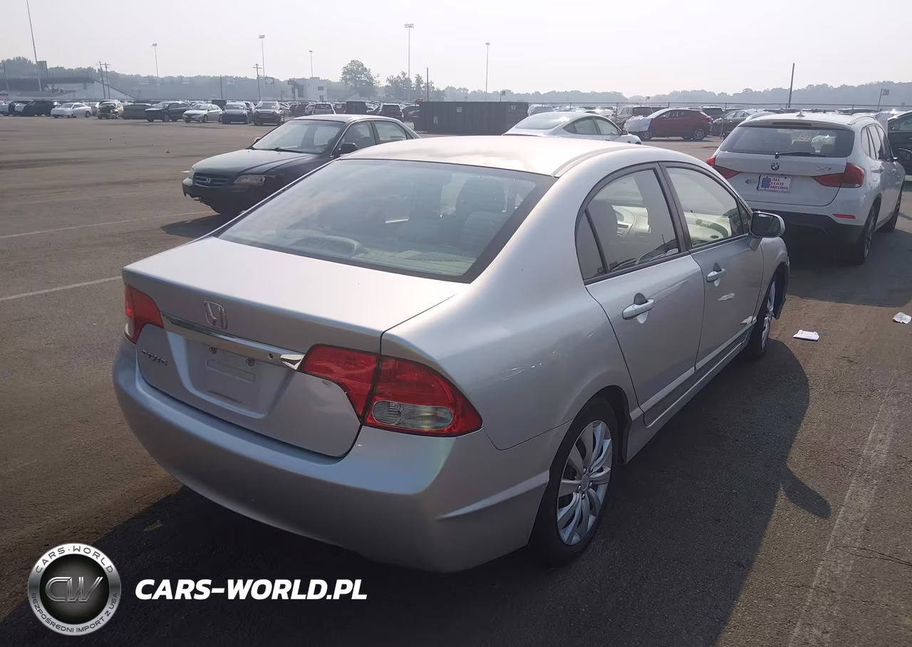 2011 Honda Civic Lx VIN:2HGFA1F5XBH307109 - 4