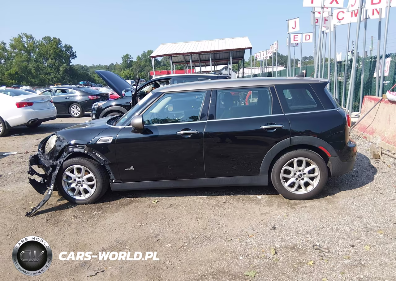 2017 Mini Clubman Cooper VIN:WMWLU1C58H2C41755 - 14