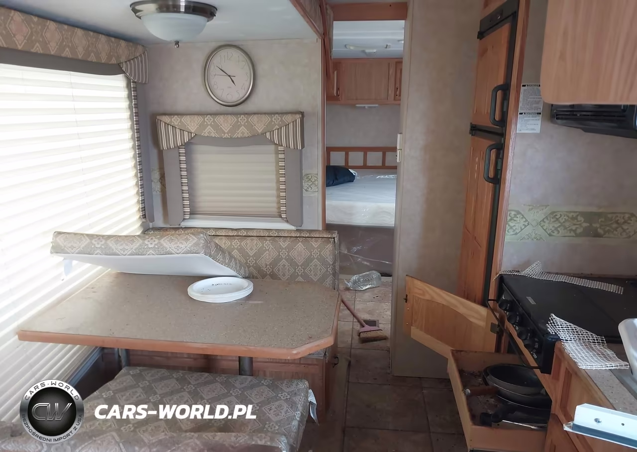 2006 Forest River Cedar Creek 27Lrls VIN:4X4TCRD266P194077 - 5