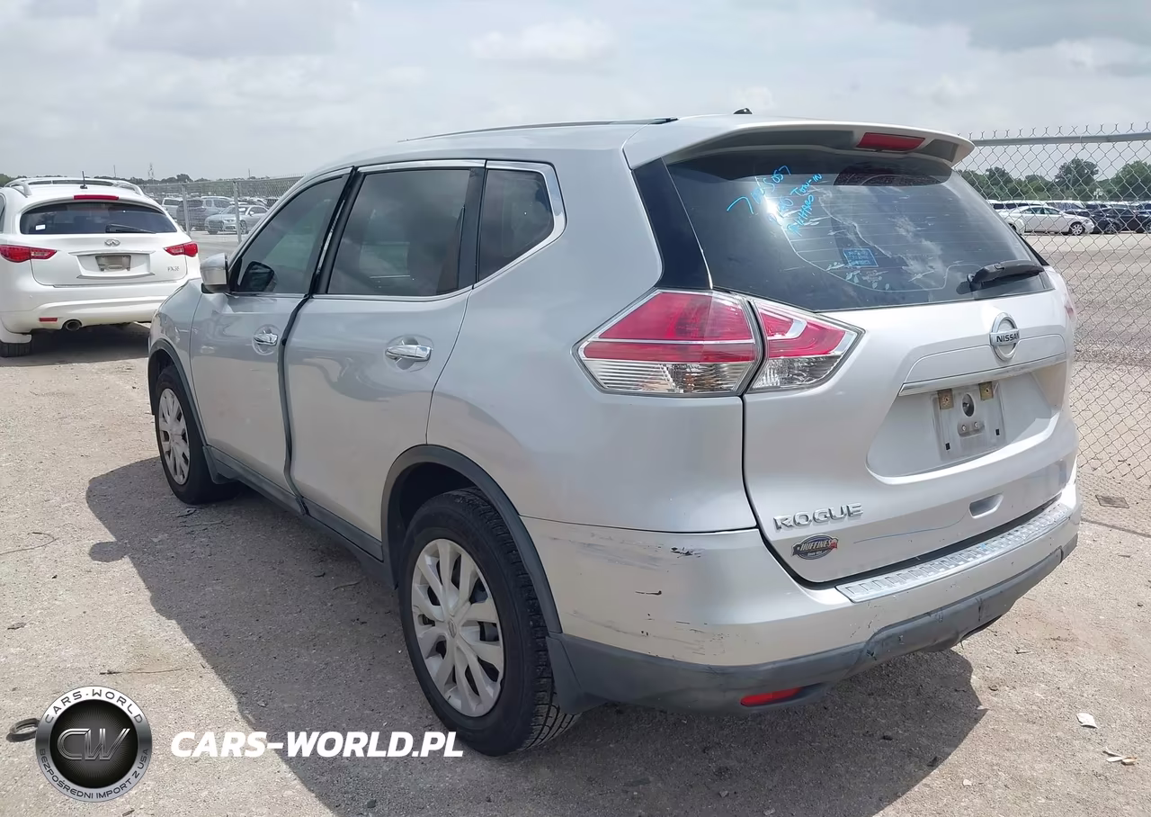 2015 Nissan Rogue S VIN:5N1AT2MT6FC788152 - 3