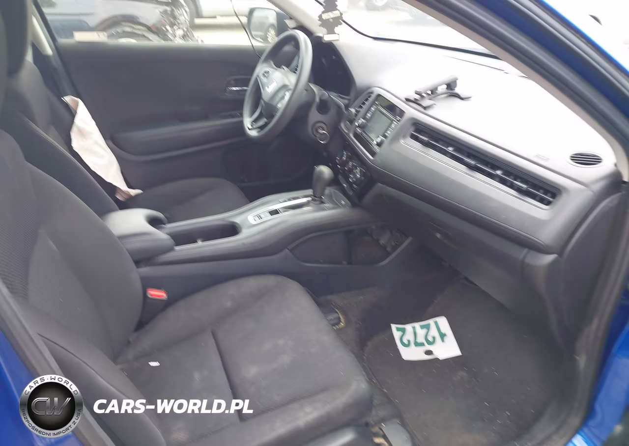 2018 Honda Hr-V Lx VIN:3CZRU6H32JM717375 - 5