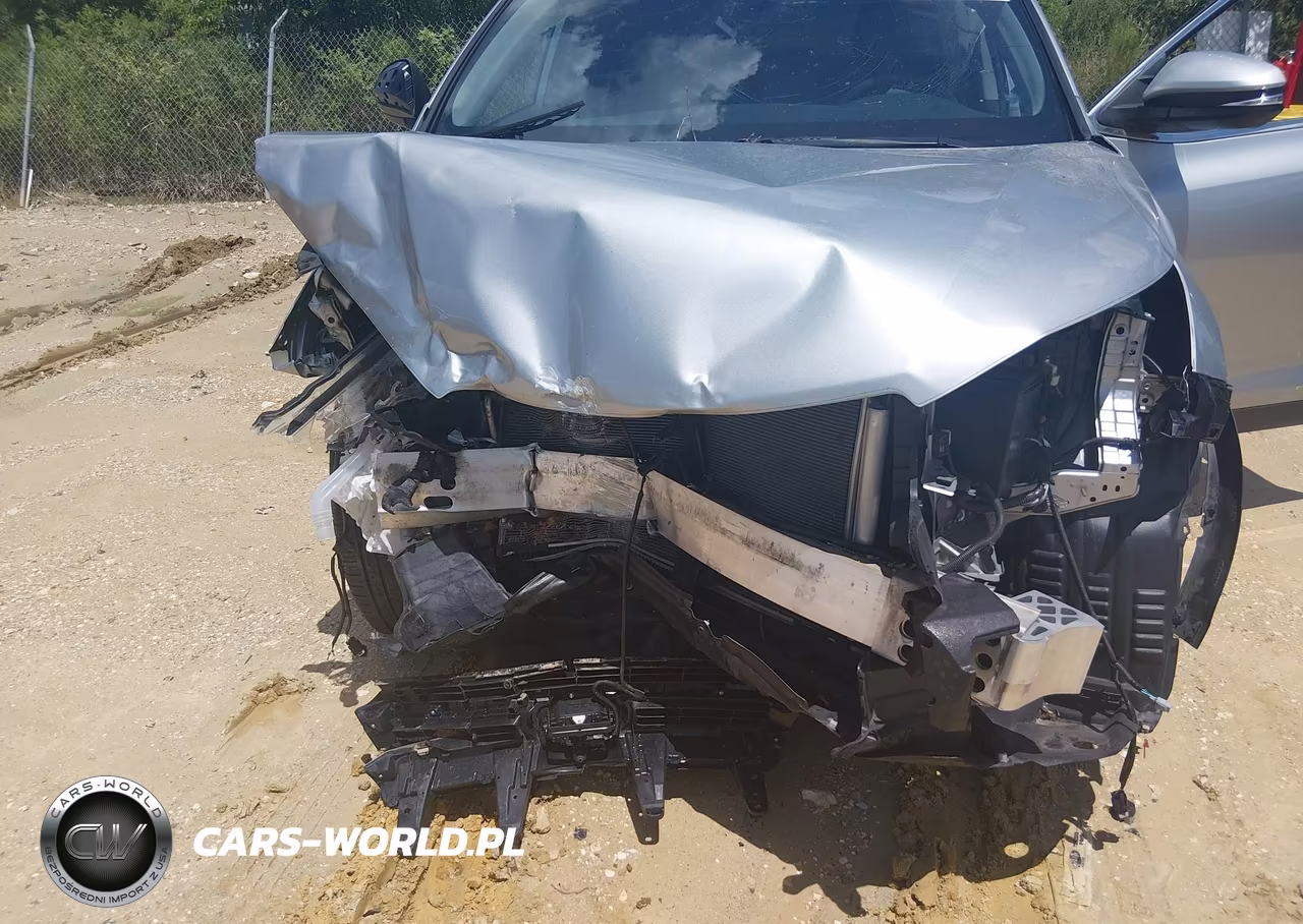 2019 Toyota Highlander Le VIN:5TDZARFH8KS061540 - 6
