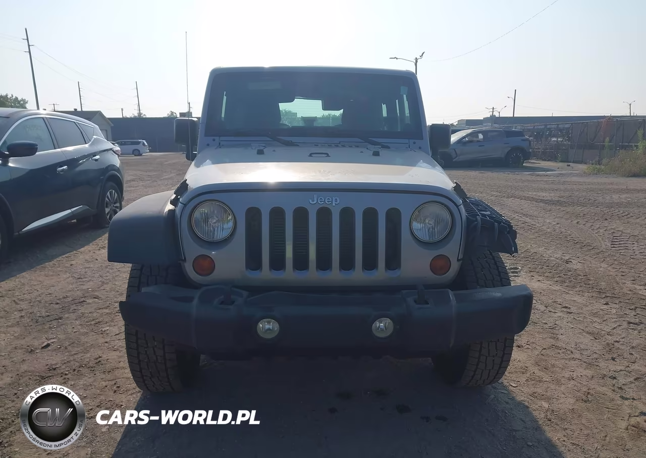 2013 Jeep Wrangler Sport VIN:1C4AJWAG5DL589891 - 12