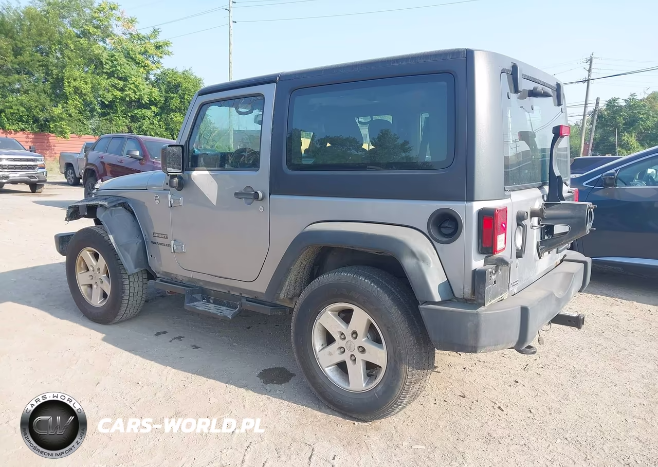 2013 Jeep Wrangler Sport VIN:1C4AJWAG5DL589891 - 3