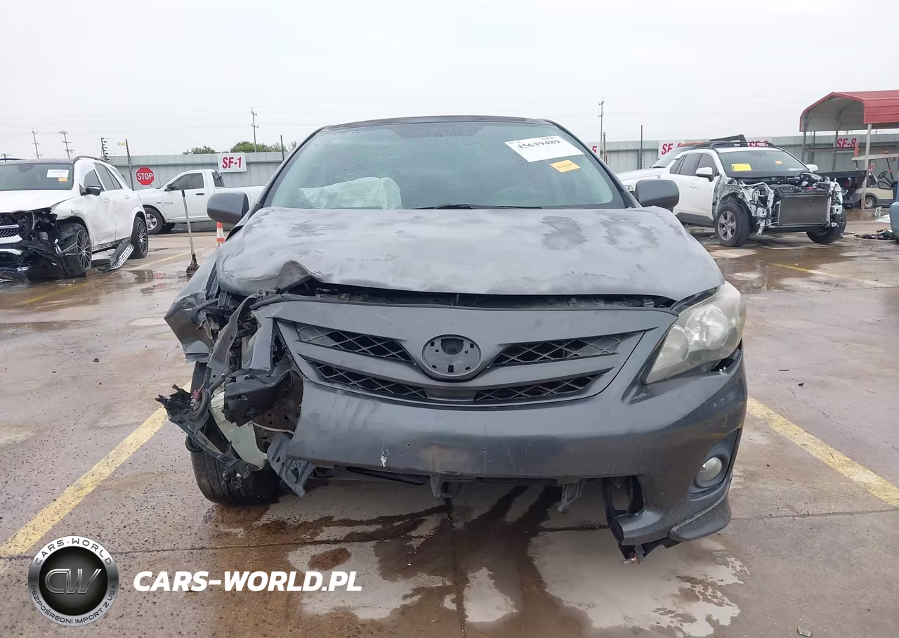 2011 Toyota Corolla S VIN:2T1BU4EEXBC623966 - 12