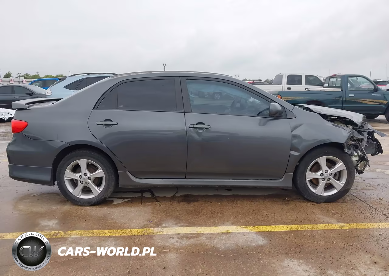 2011 Toyota Corolla S VIN:2T1BU4EEXBC623966 - 13