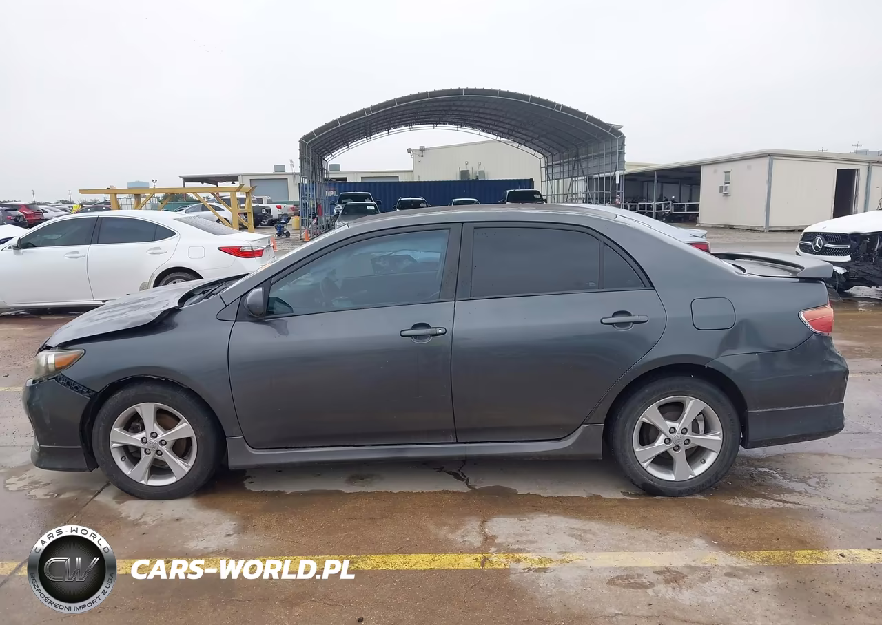 2011 Toyota Corolla S VIN:2T1BU4EEXBC623966 - 14